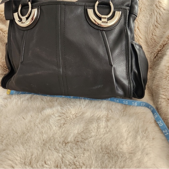 b. makowsky Leather Black Purse Bag Sachtel like new - Picture 12 of 15